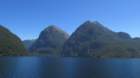 fahrtberdenlakemanapouri4_small.jpg